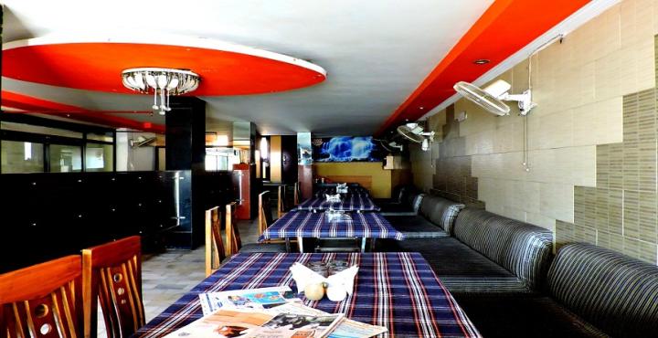 Hotel Blue Heaven